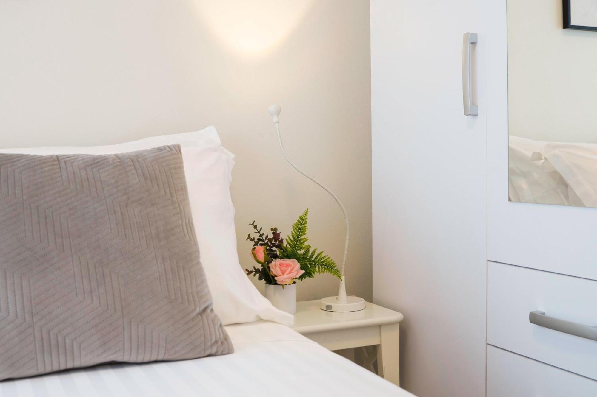 A-More Accommodation Сплит Екстериор снимка